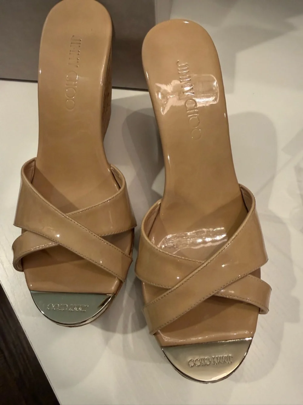 Jimmy Choo Beige Patent Leather Platform Wedge Sandals - Size 37.5 - Picture 2 of 5